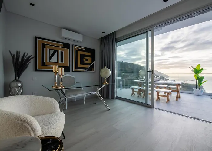 Perola Calheta (Madeira)