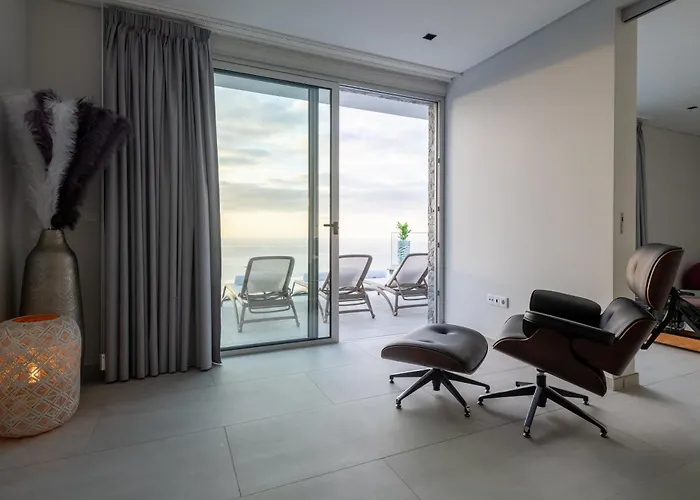 Perola Calheta (Madeira)